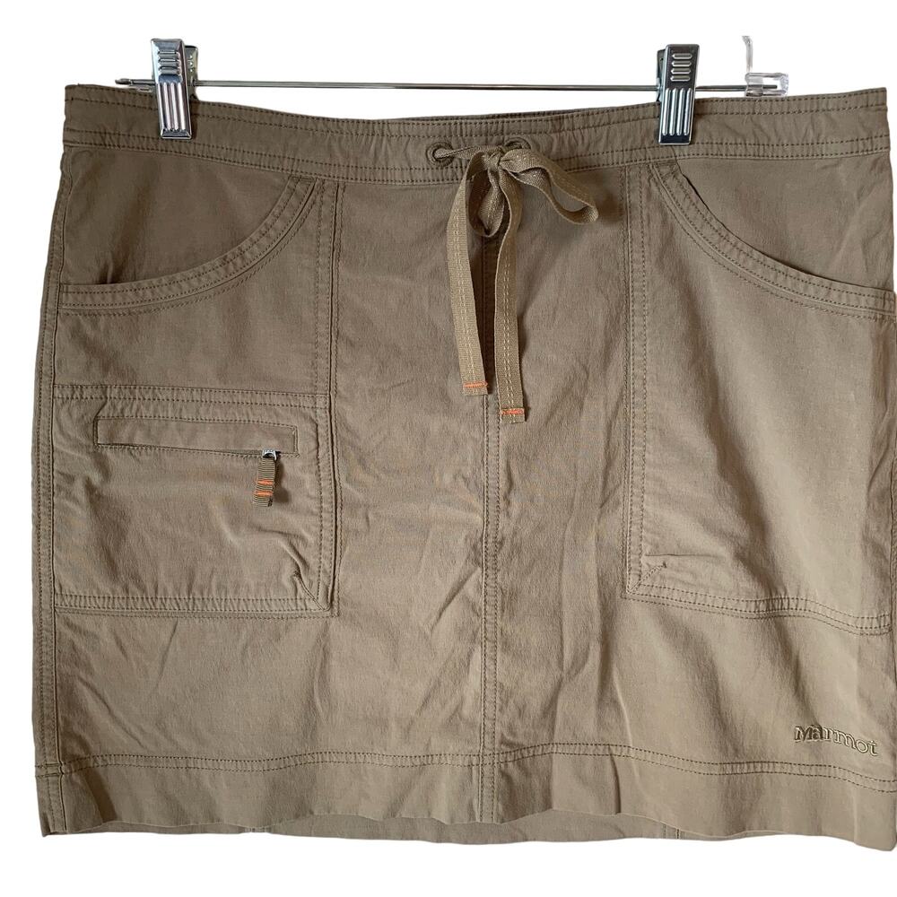 Marmot skirt size 8 women's khaki